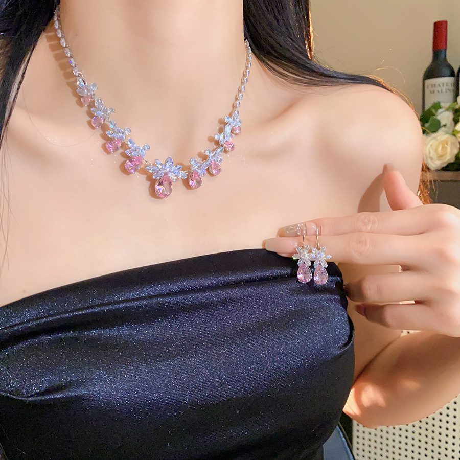Buy European and American zircon water drop flower ear hook necklace suit light luxury high sense clavicle chain exquisite fashion temperament jewelry | Kibo Space Jewelry O1CN019r4jV91a2Aa2b2t4g 4070793271 0 cib crystal bracelet