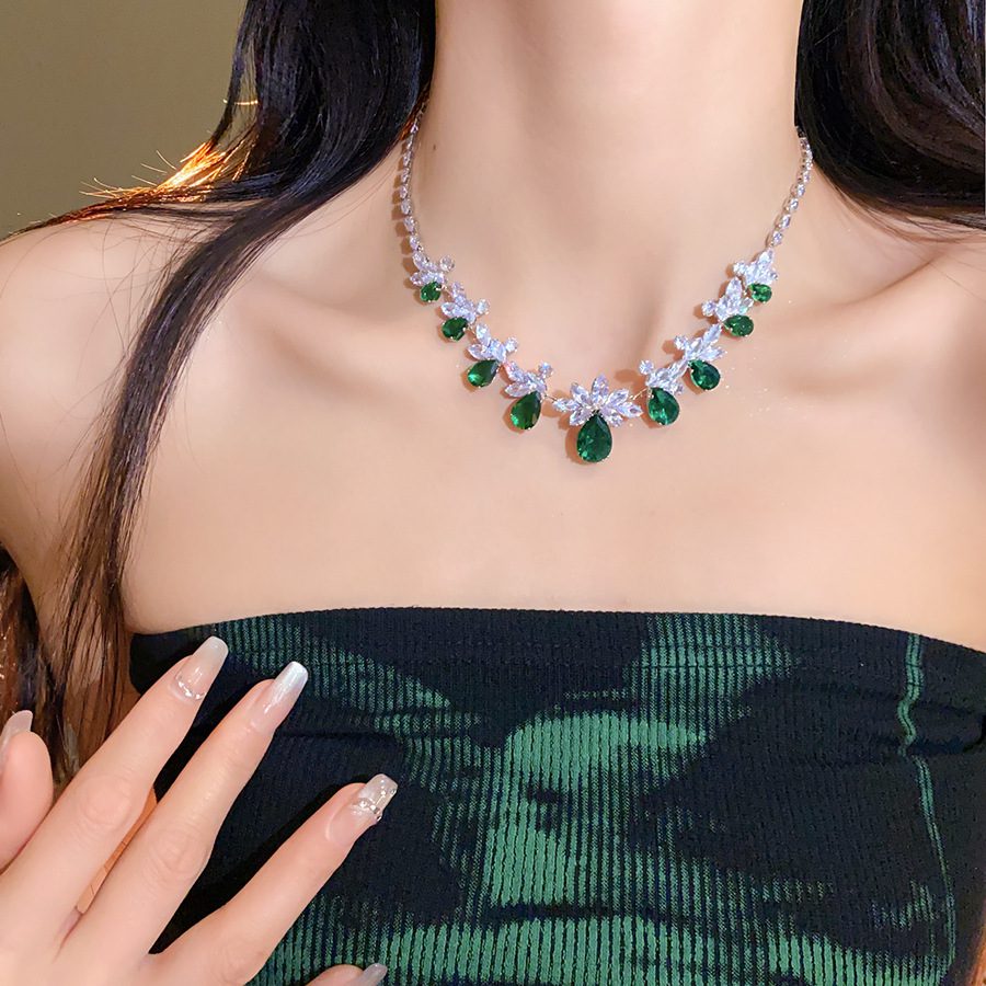 Buy European and American zircon water drop flower ear hook necklace suit light luxury high sense clavicle chain exquisite fashion temperament jewelry | Kibo Space Jewelry O1CN01uadBsz1a2Aa4DZbFK 4070793271 0 cib crystal bracelet
