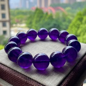 The Tranquil Spirit | Dreamy Chevron Amethyst Beaded Bracelet | Wisdom Healing Crystal Bracelet