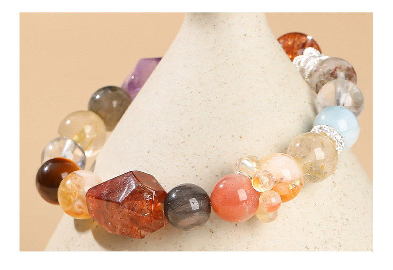 H50c66d8e8d5843cfba071d9403509375T crystal bracelet